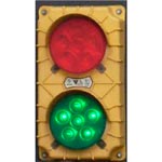 5. Semafor cu senzor de mișcare – arată lumina verde șoferului camionului, permițând deplasarea pe rampă, și se schimbă în roșu, atunci când acesta trebuie să se oprească.
5. Semafor cu senzor de mișcare – arată lumina verde șoferului camionului, permițând deplasarea pe rampă, și se schimbă în roșu, atunci când acesta trebuie să se oprească.
